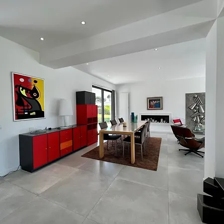 Excellence With Pool By Homing Villa *