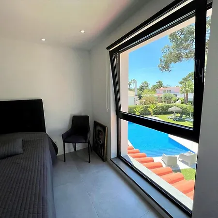 Excellence With Pool By Homing Villa *